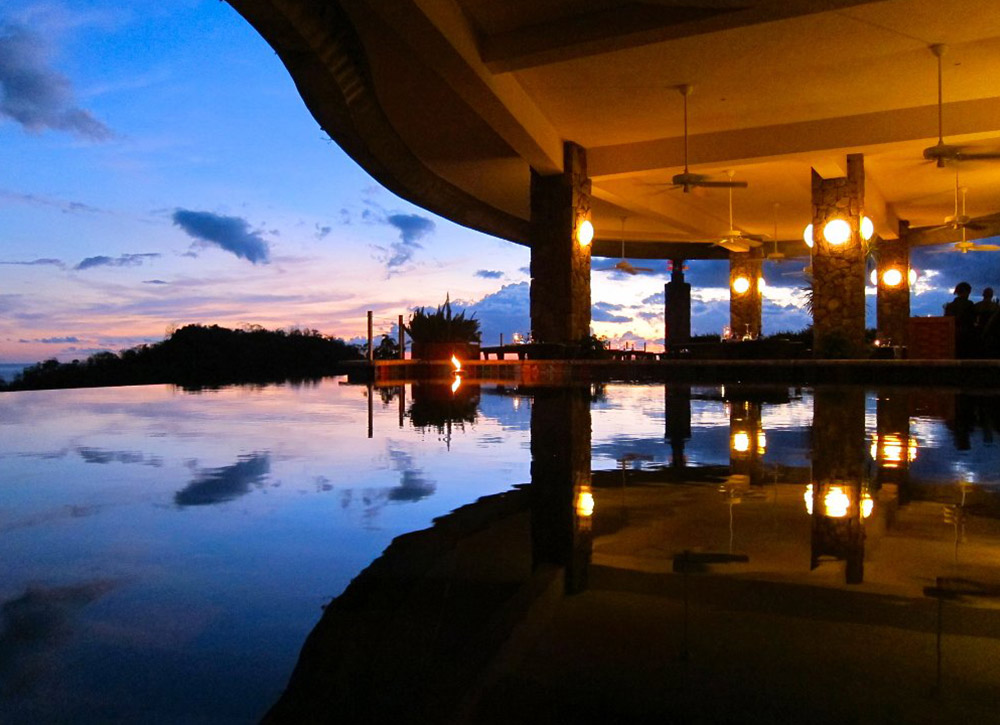 Jade Mountain Resort Saint Lucia in the Evening